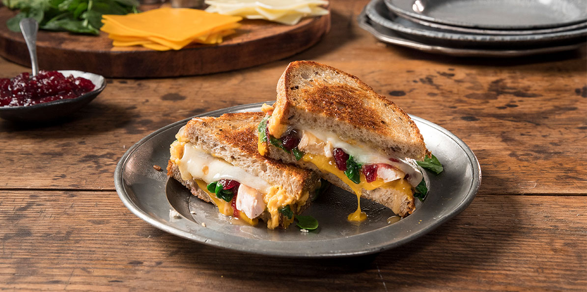Ultimate Holiday Grilled Cheese Sargento