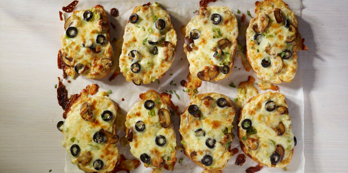 Greek Bread Recipe Sargento® Shredded Mozzarella Traditional Cut