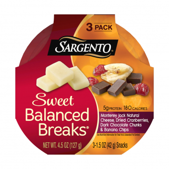Sweet Balanced Breaks® Monterey Jack Natural Cheese with Dried Cranberries, Dark Chocolate Chunks and Banana Chips