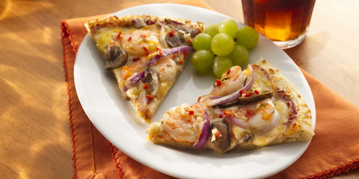 Garlic Shrimp & Chili Pizza Recipe | Sargento® 4 Cheese Pizzeria
