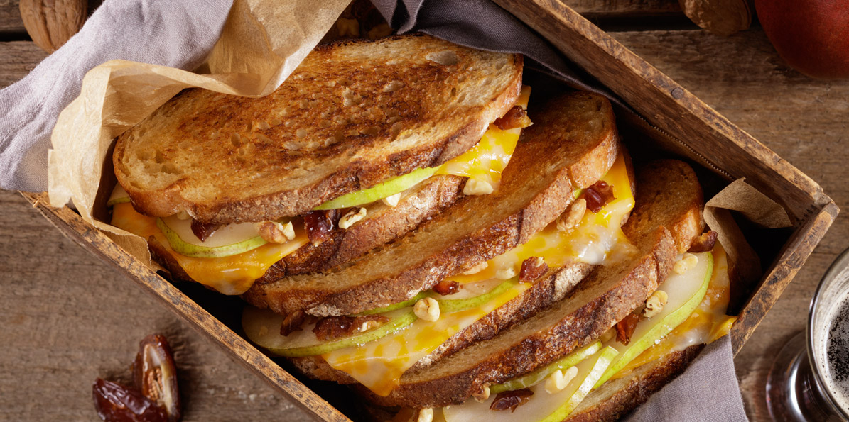 2 Cheese Cheddar Grilled Cheese Sandwiches Sargento