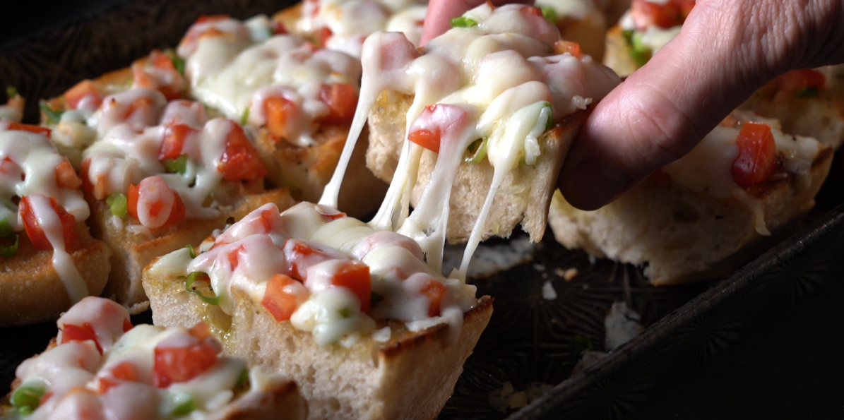 Bruschetta Mozzarella Appetizer Sargento® Shredded Mozzarella