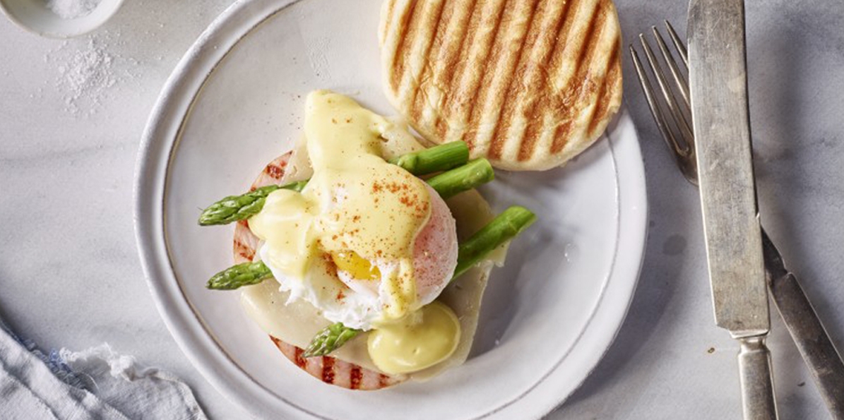 Eggs Benedict Breakfast Sandwich Recipe Sargento® Cheese